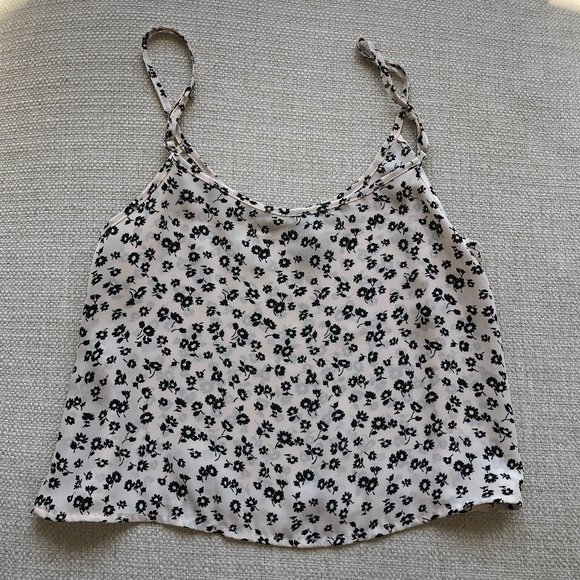 Cropped Cami Tank Top Bundle - Picture 13 of 16